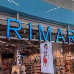 Primark lance une veste col cheminée pour une silhouette élégante à la rentrée 2026.