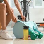 Essentiels beauté et bien-être à inclure dans le sac des sportives en France