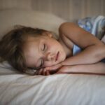 Rentrée scolaire : recommandations pour ajuster le sommeil des enfants en France