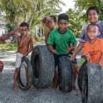 Réchauffement climatique : la population de ce pays contrainte de déménager face à la montée des eaux