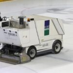 Problème de glace à la patinoire du Palais omnisports de Marseille perturbe la préparation des Spartiates.