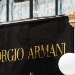 Armani reporte la cession de 15 % de son capital à une date indéterminée.