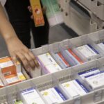 Rabais sur les médicaments : le Parlement dénonce un vol organisé dans le secteur sanitaire.