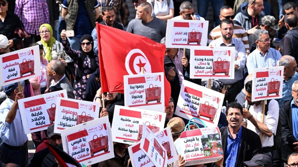 Tunisie : trois organisations de la société civile s’unissent pour faire face à la crise