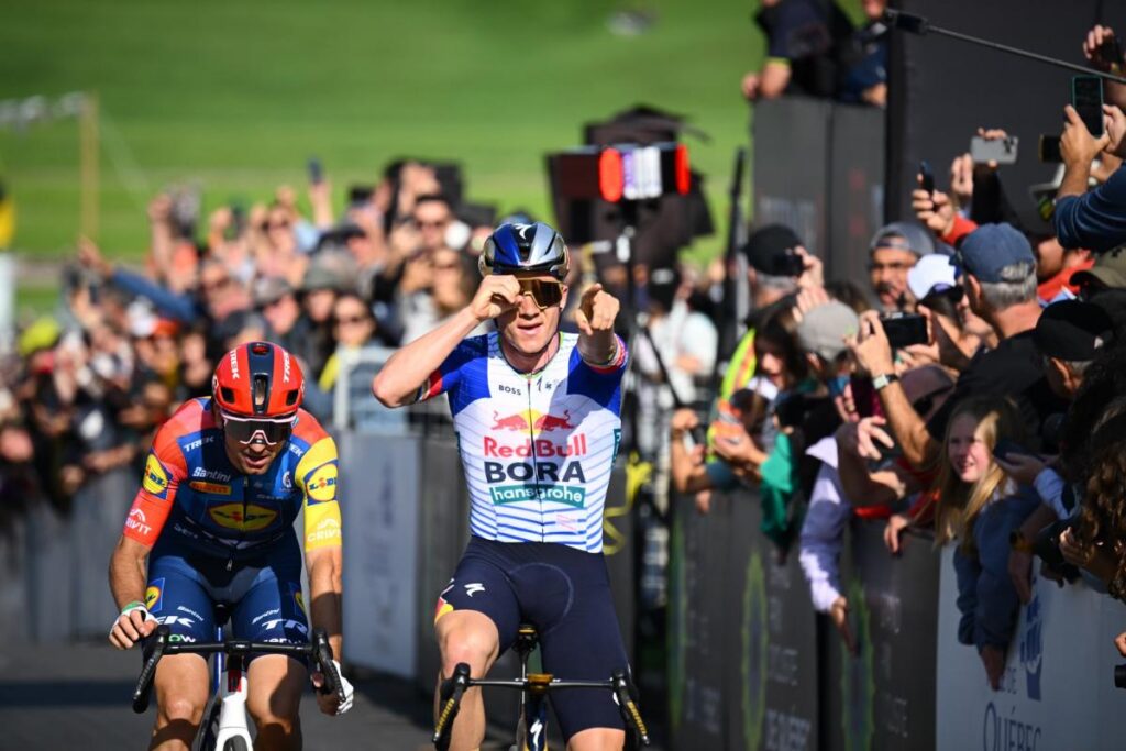 Remco Evenepoel, vainqueur du GP de Québec, vise le podium aux Mondiaux de Montréal.