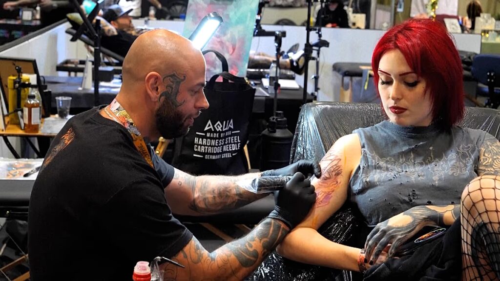 Tatouage : l’IA modifie les techniques et pratiques des artistes en France