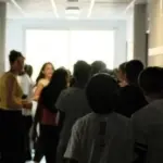 Pourquoi les établissements scolaires français privilégient-ils des noms historiques ?