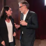 Olivier Faure cède la direction du Parti socialiste à Johanna Rolland lors de la primaire.