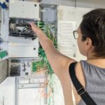 Vandalisme répété à Toulouse : une octogénaire aveugle et son mari privés de fibre