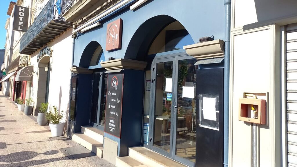 Fermeture d’urgence du restaurant S&L à Castres pour manquements aux règles d’hygiène.