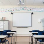 Une jeune femme démissionne pour un poste de CPE, un autre candidat est retenu.