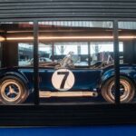 Laeticia Hallyday présente le dernier bolide de Johnny au salon automobile de Toulouse