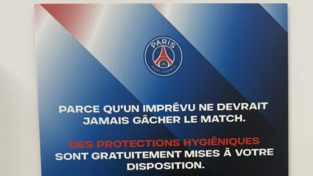 Le PSG propose des protections périodiques gratuites dans les toilettes du Parc des Princes.
