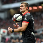 Thomas Ramos quitte le Stade Toulousain et refuse de parler de sa dernière saison.