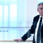 Affaire des assistants d&rsquo;eurodéputés MoDem : François Bayrou plaide la sérénité lors de son procès en appel.