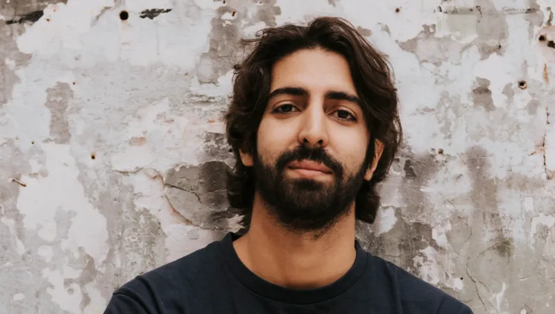 L’intelligence artificielle comme facteur d’égalité des chances selon Neil Zeghidour de Gradium