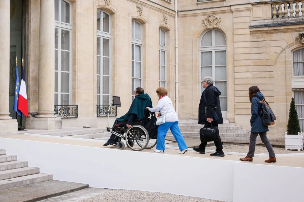 Conférence nationale du handicap : un bilan jugé insuffisant par les acteurs concernés