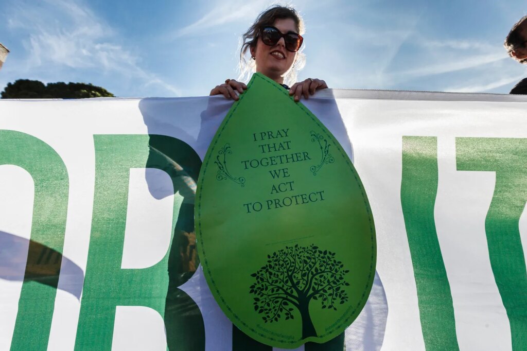 Vatican : les théologiens adoptent un nouveau terme pour désigner l’écologie.