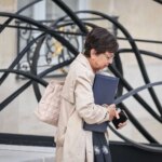 Le lobby bancaire conteste le relèvement du plafond du livret A face au réchauffement climatique.