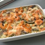 Recette de one pot orzo au saumon, poireau et champignons sur Tous à vos cocottes