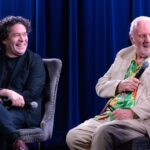 Anthony Hopkins exprime son intérêt pour la musique classique dans « Life Is a Dream ».