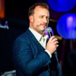 La France engage les citoyens dans des projets de deeptech pour une société partagée.