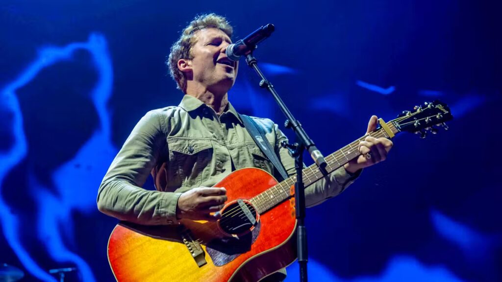 James Blunt lance sa tournée mondiale avec un concert à la Rockhal au Luxembourg.