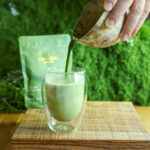 Pénurie de matcha : analyse des causes et conséquences pour les producteurs japonais.