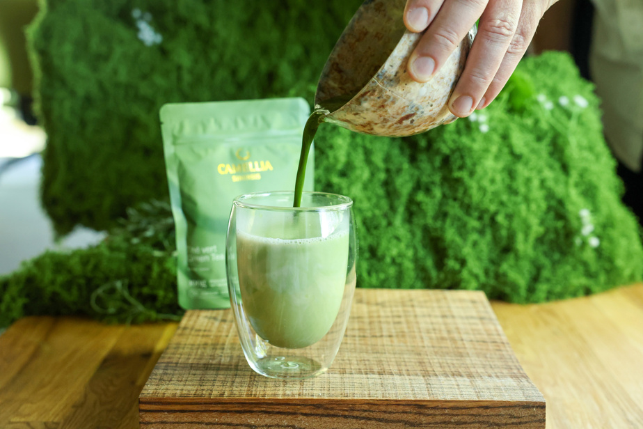 Pénurie de matcha : analyse des causes et conséquences pour les producteurs japonais.