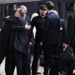 Les envoyés spéciaux des États-Unis arrivent à Kyiv pour des discussions diplomatiques.