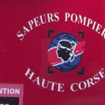 Une voiture prend feu à Calenzana, l’incendie menace le maquis environnant.