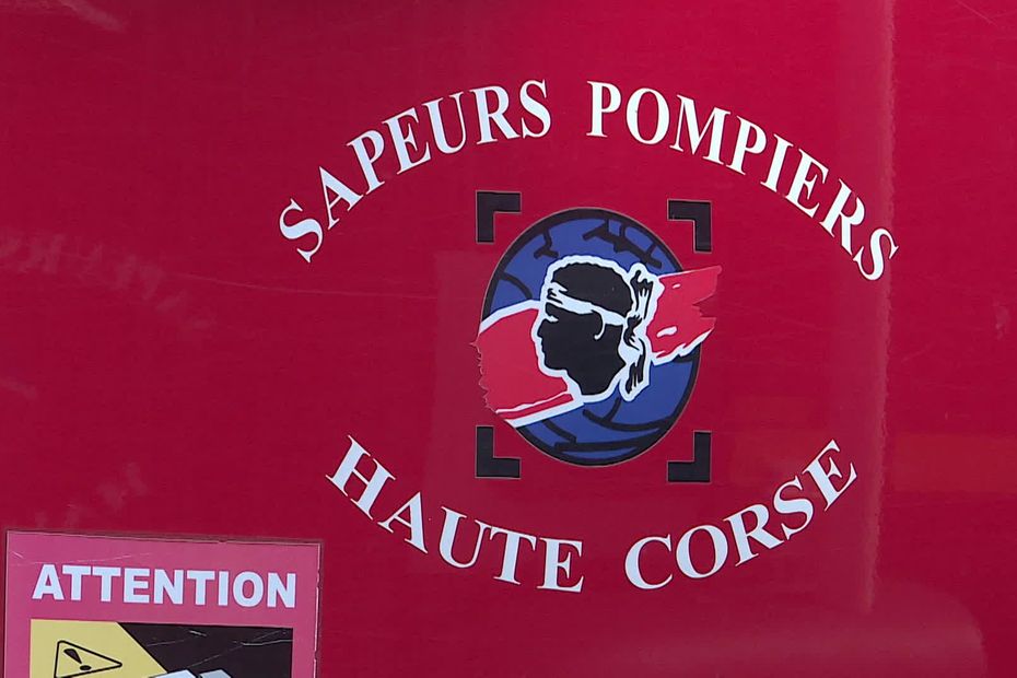 Une voiture prend feu à Calenzana, l’incendie menace le maquis environnant.