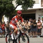 Tadej Pogacar, leader du Tour d’Espagne, abandonne après une chute lors de la 8e étape.