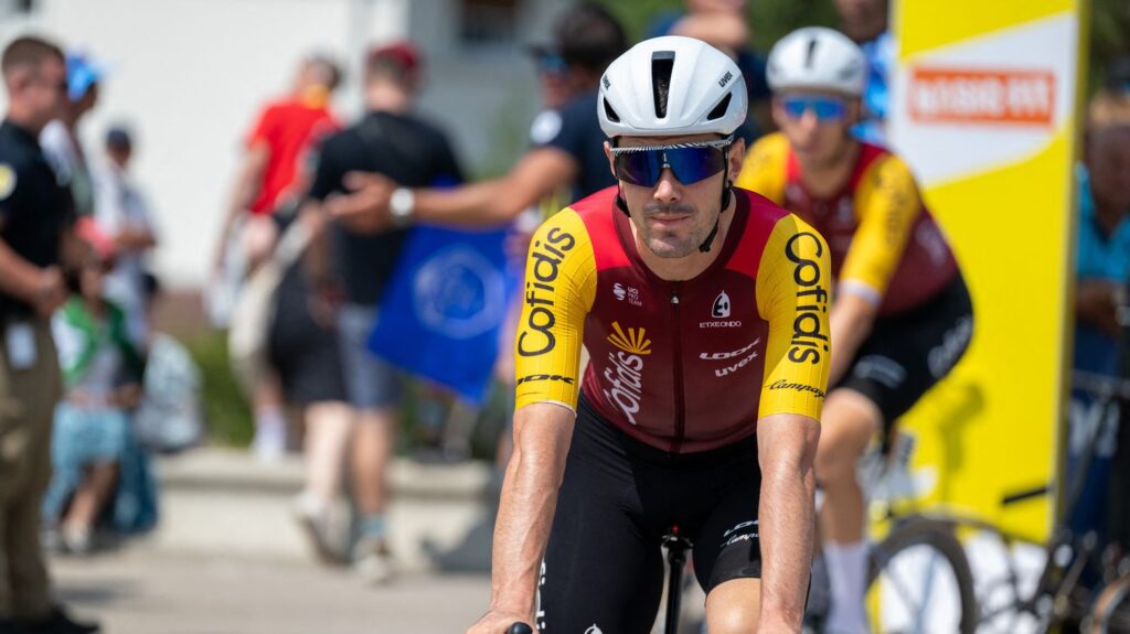 Alex Aranburu, coureur espagnol, remporte la Bretagne Classic pour l’équipe Cofidis.