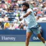 Arthur Fils éliminé par Stéfanos Tsitsipas au premier tour de l&rsquo;US Open