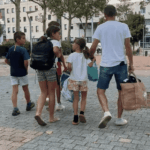 Rentrée scolaire : quatre enfants en situation de rue témoignent de leur réalité.