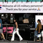 5 000 marins du porte-avions américain Lincoln arrivent en Thaïlande après neuf mois en mer.