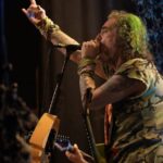 Le Black Lab accueille Max Cavalera pour célébrer son cinquième anniversaire en concert.