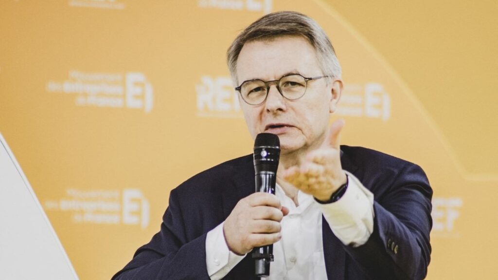 Coopérative U : 483 euros pour augmenter de 100 euros le salaire d’un employé au smic ?