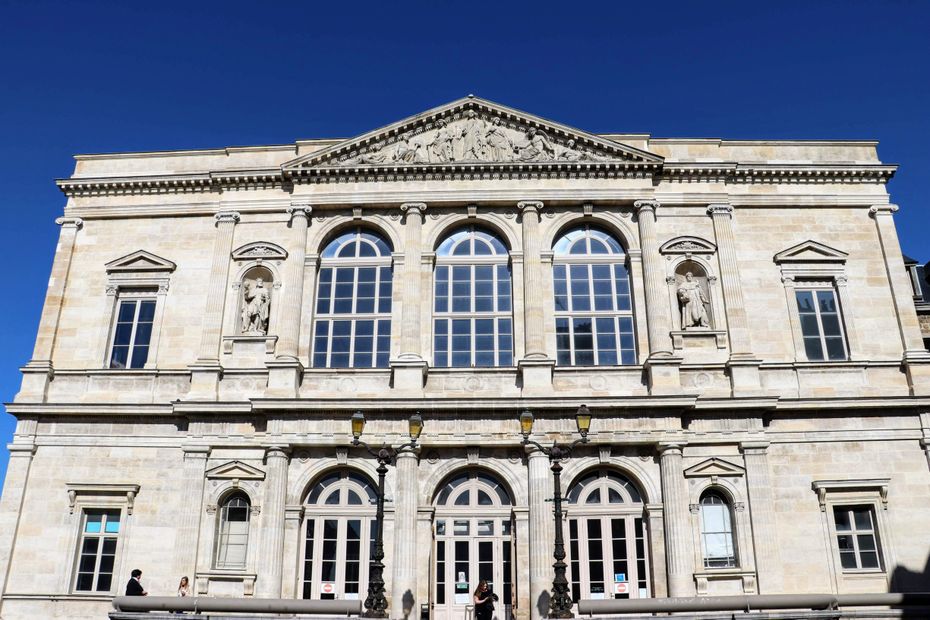 Un professeur d’EPS du Pas-de-Calais mis en examen pour agressions sexuelles sur mineurs, sept victimes identifiées.