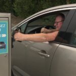 Identification obligatoire par badge ou QR code dans les déchèteries bretonnes pour accéder aux services.