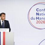 Accessibilité des écoles pour les élèves autistes : annonces d’Emmanuel Macron à la Conférence nationale du handicap