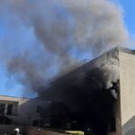 Seniors d’une résidence confrontés à des toilettes sur un parking après un incendie.