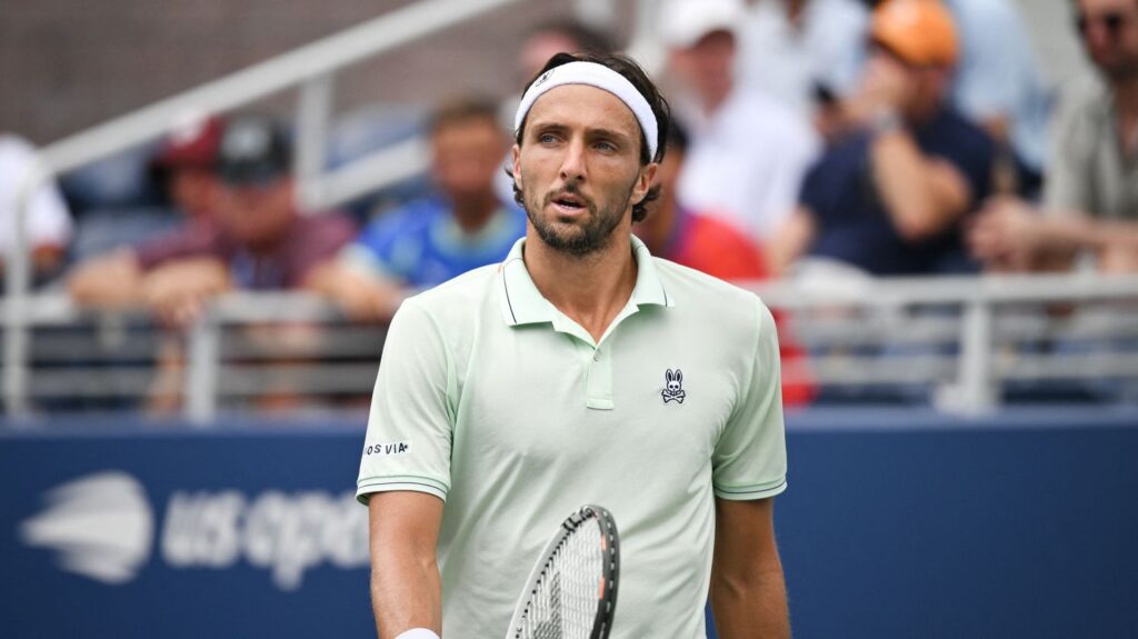 Arthur Rinderknech éliminé par Daniil Medvedev au US Open, ne progresse pas en deuxième semaine