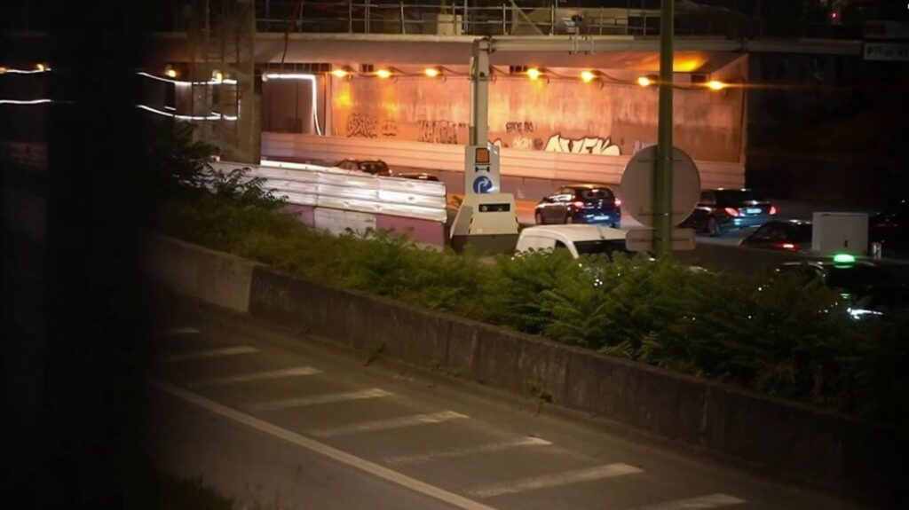 Radar sur le périphérique parisien : des automobilistes agacés par les contrôles fréquents.