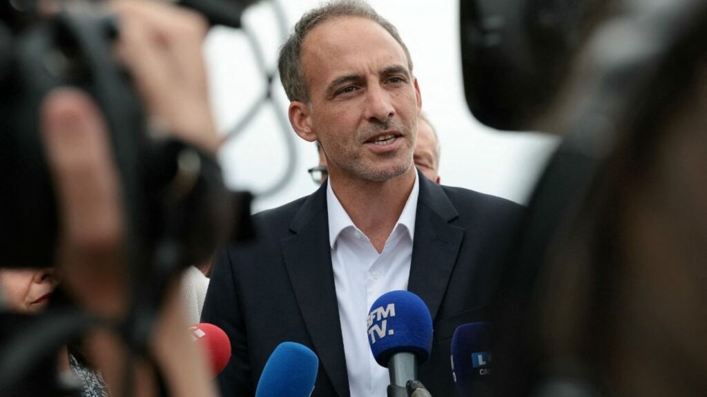 Élection présidentielle : Raphaël Glucksmann critique les élus RN à Châlons-en-Champagne