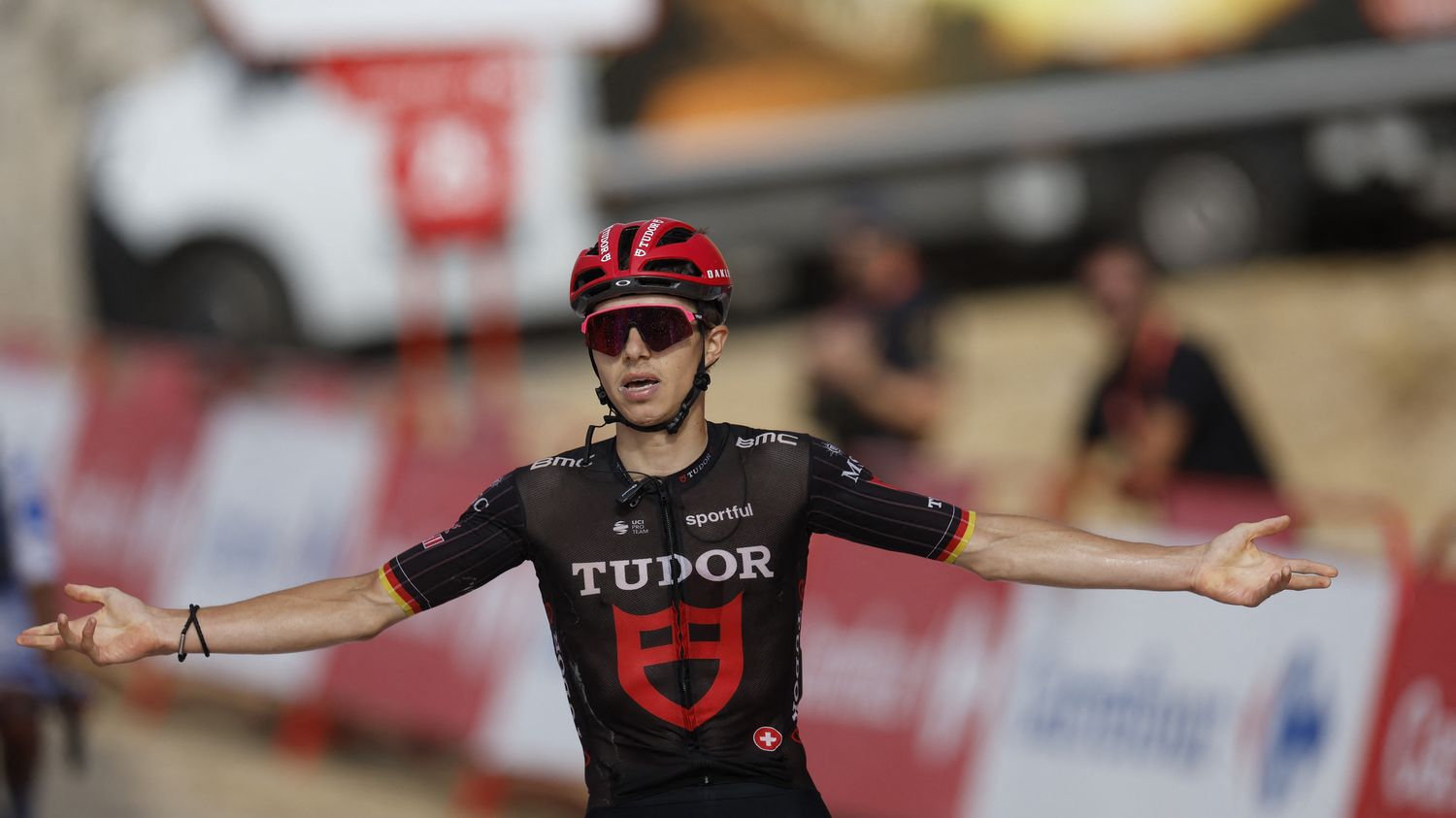 Marco Brenner remporte la 14e étape de la Vuelta, renforçant sa position dans la compétition.