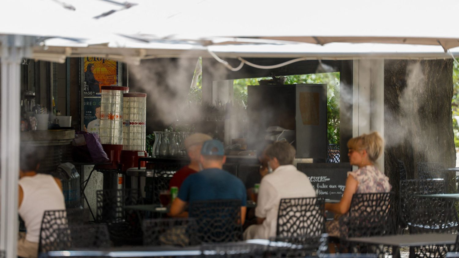 Vigilance orange « canicule » dans six départements du Sud avec des températures record en septembre.