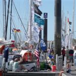 Départ de la Golden Globe Race aux Sables d’Olonne, un favori se démarque.