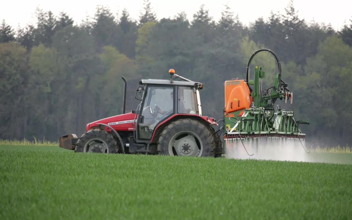 Victimes des pesticides : plus de 1 000 demandes d’indemnisation en Bretagne.